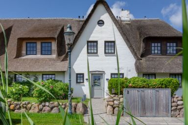 NEU 2024 - Reethüs Syltliebe - NEU 2023 - luxuriöses Ferienhaus in Morsum mit wunderschönem Blick in die Natur