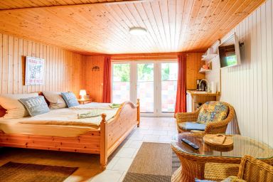 Ferienwohnungen und Zimmer in Göhren - Ferienzimmer Silbermöwe