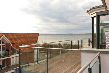Villa Meeresrauschen - Mit Dachterrasse - Ferienappartement in Pelzerhaken an der Ostsee
